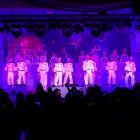 Damensitzung